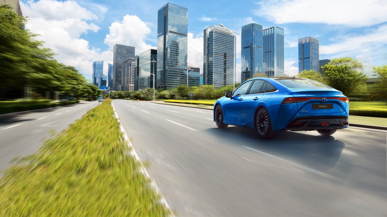 toyota-mirai-header-future-full-v2